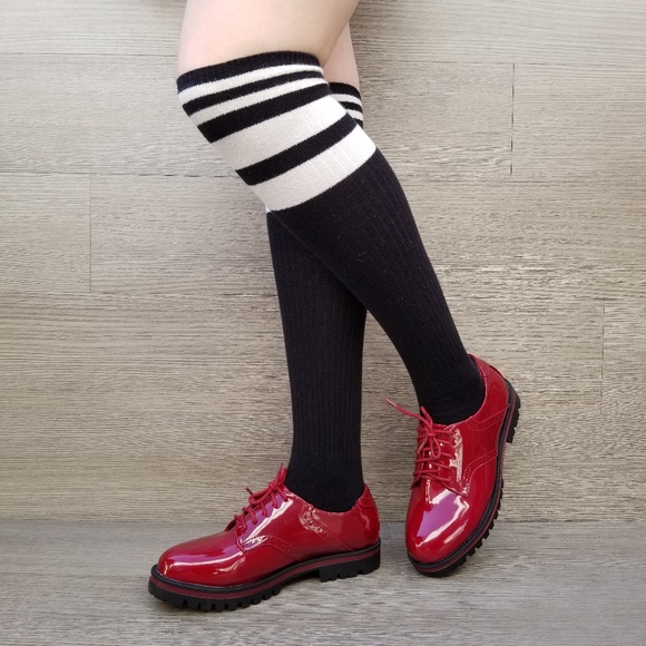 Red Vinyl Patent Leather Chunky Oxford Creepers-Q - Picture 2 of 8